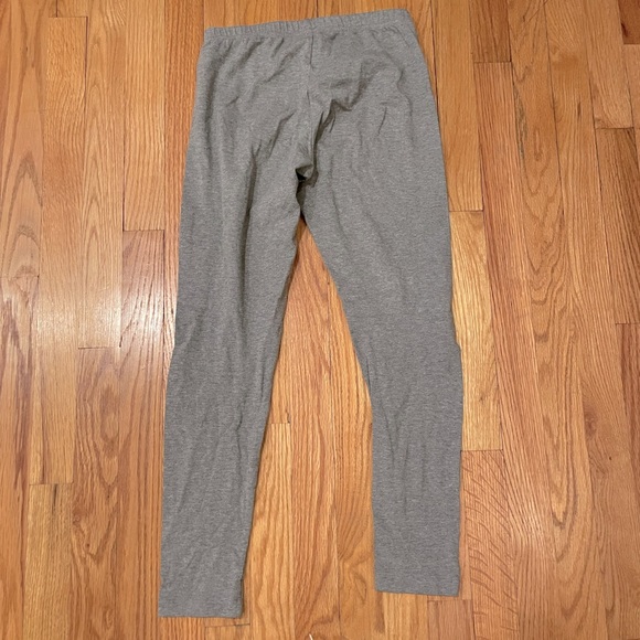 Old Navy Gray Stretch Legging - Picture 3 of 3